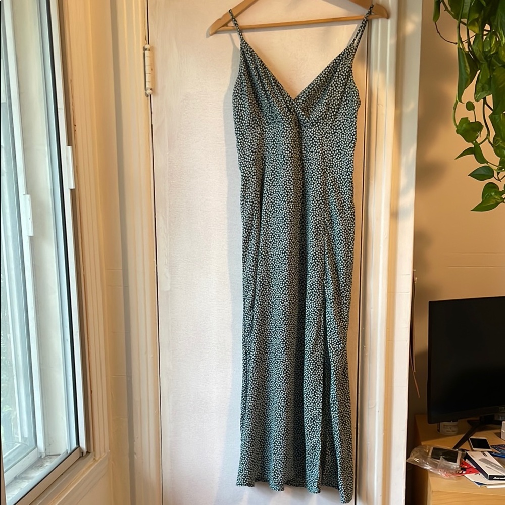 Green and White floral Spaghetti Strap Maxi Dress